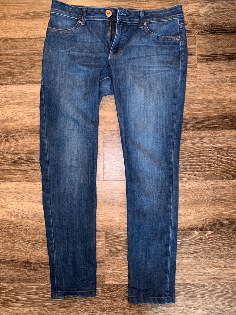 DL1961 Women’s Medium Blue Straight-Leg Jeans